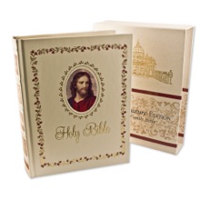 Signature Edition Family Bible  NABRE