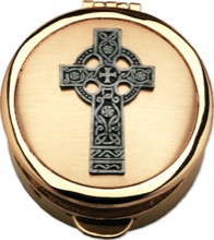 6 to 9 Host Celtic Cross Design Pyx
