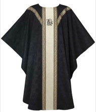 Chasuble in Clement Fabric